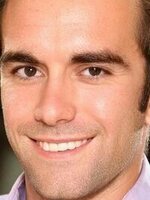 Foto de Logan Pierce, actor de Keeper