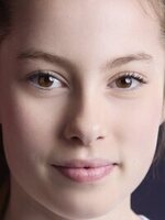 Foto de Ella Wejr, actriz de Keeper