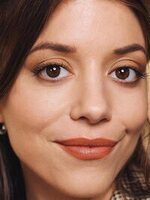 Foto de Christina Catechis, actor de La familia McMullen