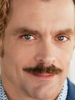 Foto de Constantine Markoulakis, actor de I Was a Stranger