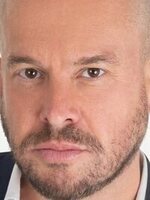 Foto de Jake Lucas, actor de The Optimist