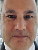 Foto de John W Heath, actor de The Huntsman