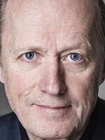 Foto de Adrian Edmondson, actor de Star Wars: Los últimos Jedi