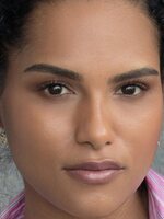 Foto de Saffron Hocking, actriz de Fuze