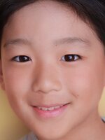 Foto de Evan M. Chung, actor de F Valentines Day