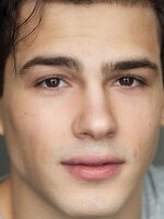 Foto de Anthony Timpano, actor de One Mile