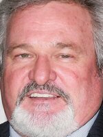 Foto de Brad Leland, actor de The Domestics