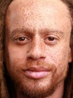 Foto de Cian Newell, actor de The Spin