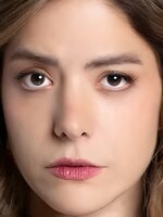 Foto de Adriana Llabrés, actriz de Psicópata: El Asesino del Conejo Blanco