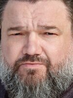 Foto de Toby Hargrave, actor de Backrooms