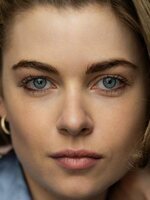 Foto de Juliette Crosbie, actriz de Power Ballad