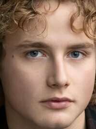  Charlie Henry Larsen