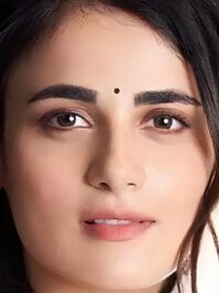 Radhika Madan