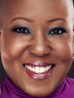 Foto de Denitra Isler, actriz de El final de Oak Street