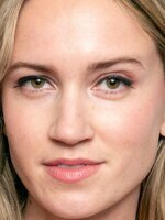 Foto de Ellen Toland, actriz de Corporate Retreat