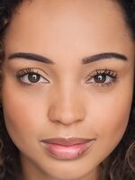 Foto de Faye Campbell, actriz de Emily, ¿Dónde Estás?