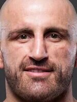 Foto de Alex Volkanovski, actor de Street Fighter