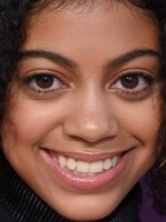 Foto de Arica Himmel, actriz de Protector