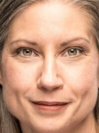  Cassandra Schomer