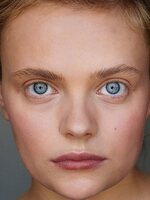 Foto de Emma Falck, actriz de Las catadoras de Hitler
