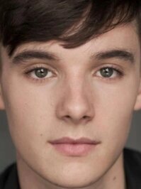  Ewan Horrocks