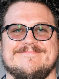  Cameron Britton