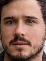 Foto de Charles Cottier, actor de Seven Snipers