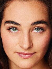  Isabel Alamin