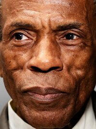  André De Shields