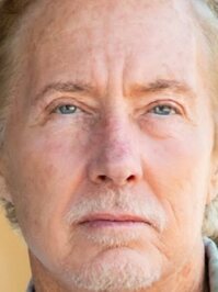  Lee Perkins