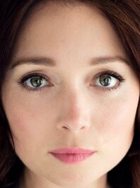  Antonia Prebble