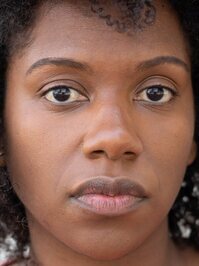  Olga Mouak