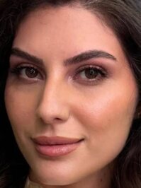  Elnaaz Norouzi