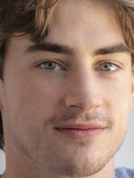 Foto de Isaac Kragten, actor de Nika & Madison