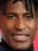 Foto de Jon Batiste, música de The Thomas Crown Affair