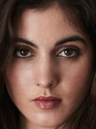  Claire Chust