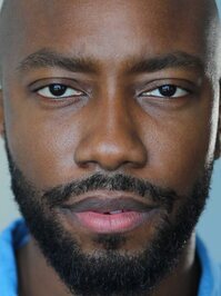  Elijah Cook