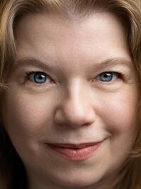  Alison Pargeter