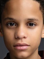 Foto de Christopher Woodley, actor de Animales
