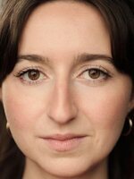 Foto de Zoé Bellas, actriz de Resident Evil: Noche Cero