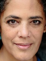Foto de Sara Powell, actriz de Onwards and Sideways