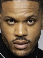 Foto de Brian Keys, actor de Holiday Touchdown: A Bears Love Story