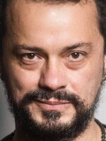 Foto de Octavio Michel Grau, actor de Contra el huracán