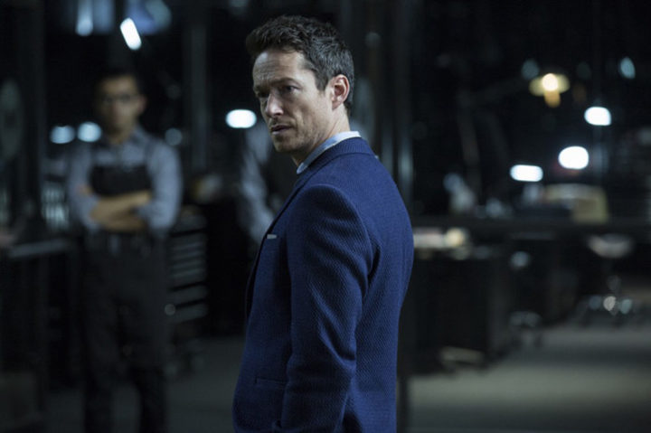 Simon Quarterman en 'Westworld'