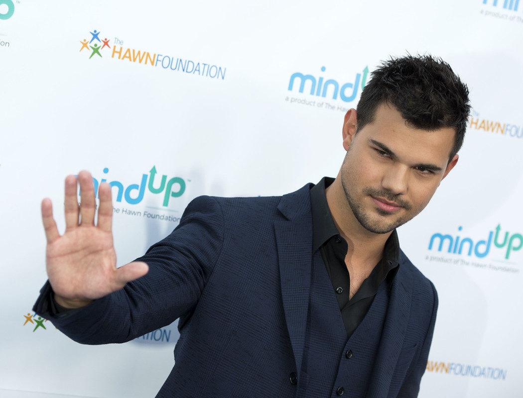 Taylor Lautner