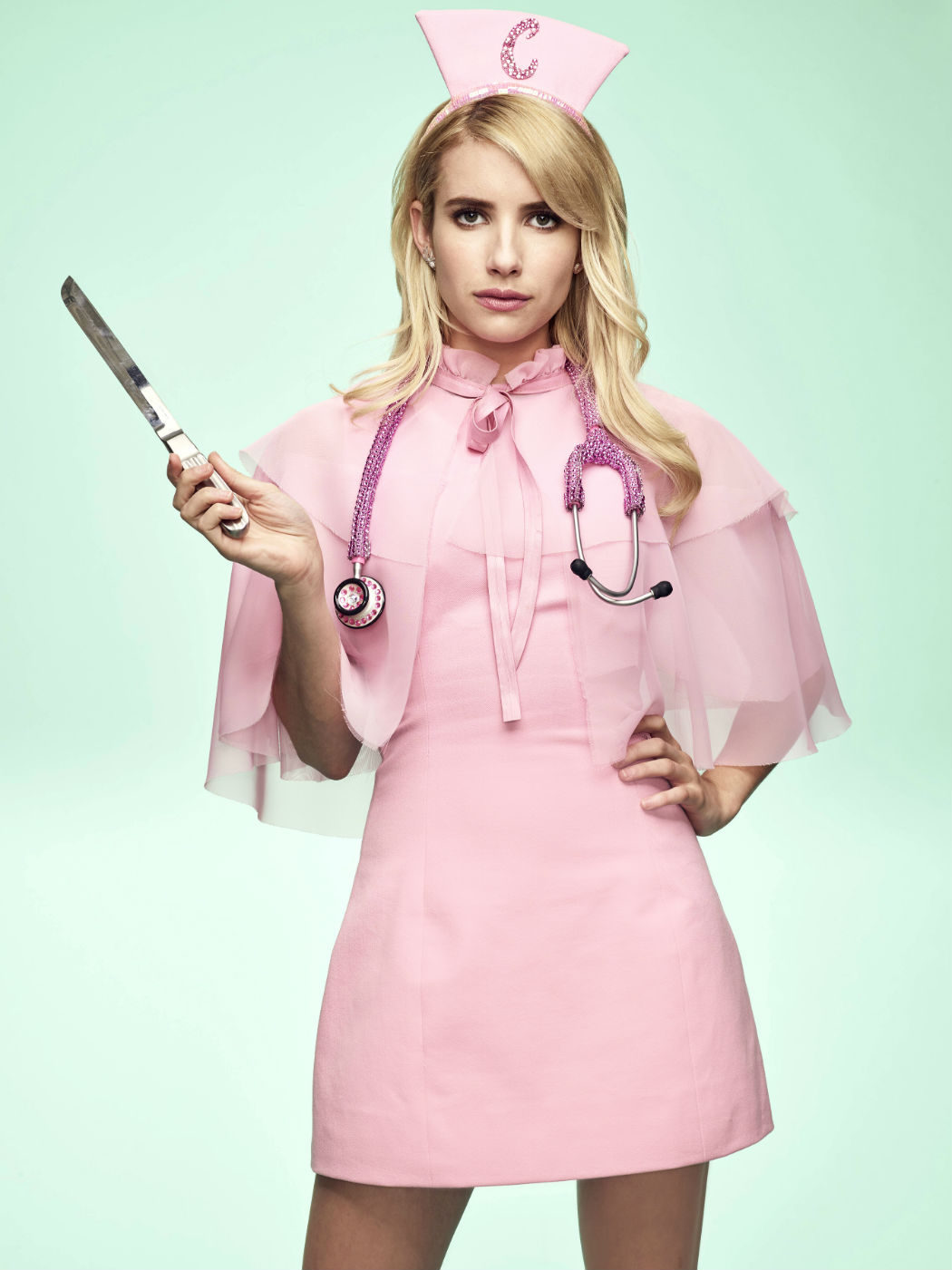 Emma Roberts como Chanel Oberlin