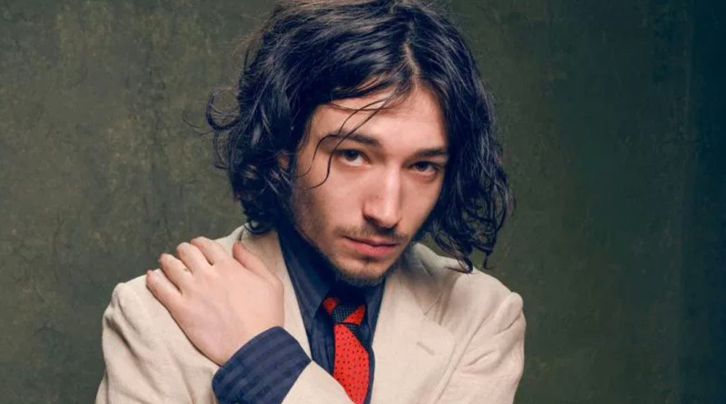 Ezra Miller (Credence Barebone)