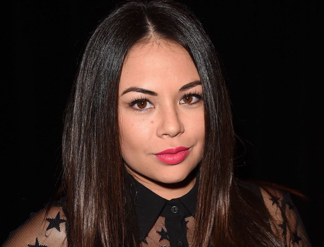 Janel Parrish (Mona Vanderwaal)