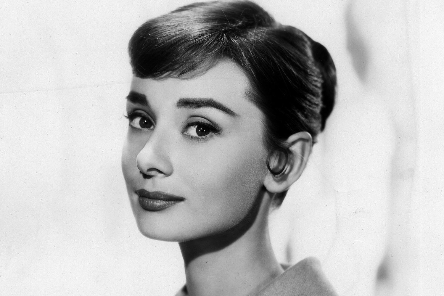 9 Audrey Hepburn.