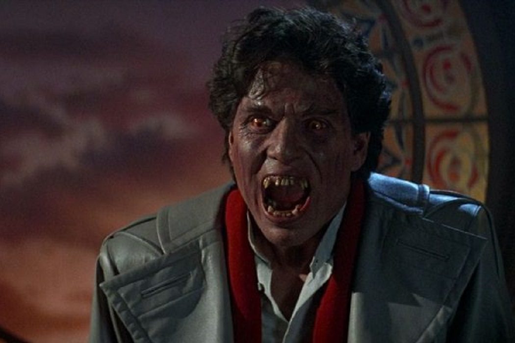 Jerry Dandrige (Chris Sarandon)